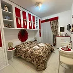 La Battigia -locanda Di Natale فندق مبيت وإفطار تْرابْيا