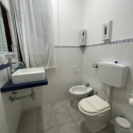 La Battigia -locanda Di Natale Bed & Breakfast 3*