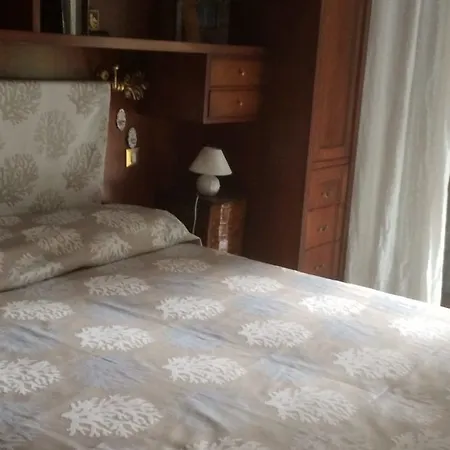 La Battigia -locanda Di Natale Bed & Breakfast 3*