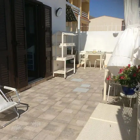 Bed & Breakfast La Battigia -locanda Di Natale