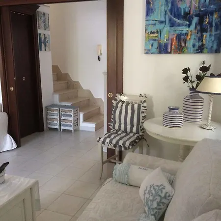 La Battigia -locanda Di Natale Bed & Breakfast 3*
