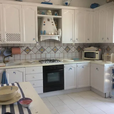La Battigia -locanda Di Natale Bed & Breakfast