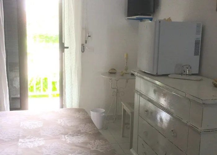 La Battigia -locanda Di Natale Couette-café